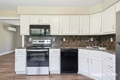 8620 11 Mile Road NE, Rockford, MI 49341 - Photo 11