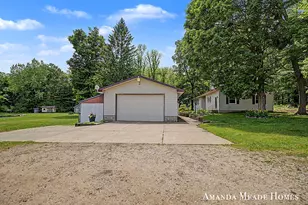 2247 15th St, Hopkins, MI 49328 - Photo 37