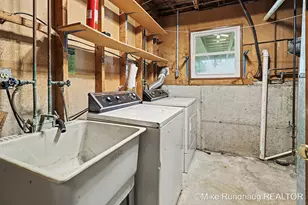 723 Marbury SE, Ada, MI 49301 - Photo 17