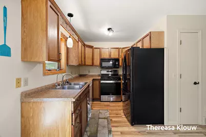 6969 E Pontaluna Road, Fruitport, MI 49415 - Photo 11