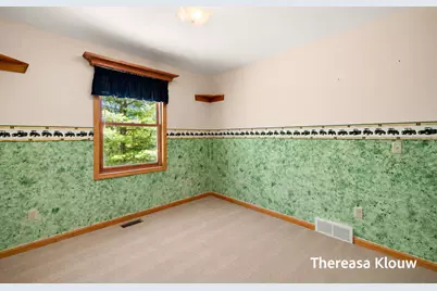 6969 E Pontaluna Road, Fruitport, MI 49415 - Photo 17