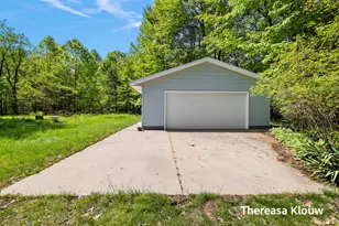 6969 E Pontaluna Rd, Fruitport, MI 49415 - Photo 35