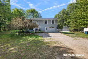 6969 E Pontaluna Rd, Fruitport, MI 49415 - Photo 7