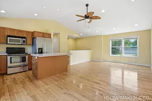 9647 Blair St, Zeeland, MI 49464 - Photo 3
