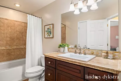 2206 Thistledowne Drive NE, Grand Rapids, MI 49505 - Photo 23