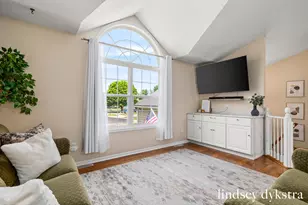 2206 Thistledowne Dr NE, Grand Rapids, MI 49505 - Photo 5