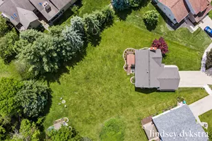 2206 Thistledowne Dr NE, Grand Rapids, MI 49505 - Photo 51