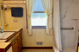 1892 Crestwood Ln, Muskegon, MI 49441 - Photo 15