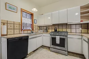 3135 Lakeshore Dr, Muskegon, MI 49441 - Photo 17