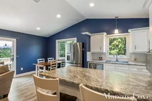 466 Madison Ct SE, Kentwood, MI 49548 - Photo 9