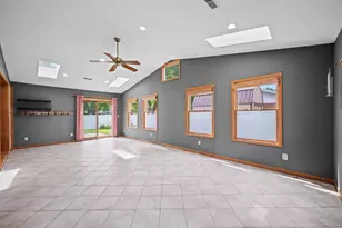 1710 Redwood Dr, Stevensville, MI 49127 - Photo 25