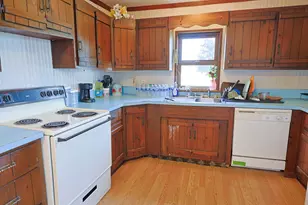 812 E Yale Rd, Rothbury, MI 49452 - Photo 3