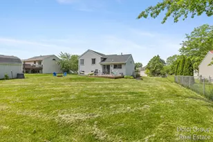 233 Jennifer Ln, Holland, MI 49423 - Photo 23