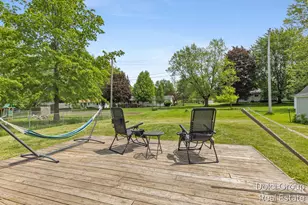 233 Jennifer Ln, Holland, MI 49423 - Photo 3