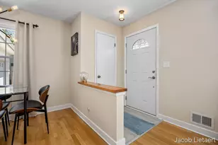 2658 Carlton Ave NE, Grand Rapids, MI 49505 - Photo 5