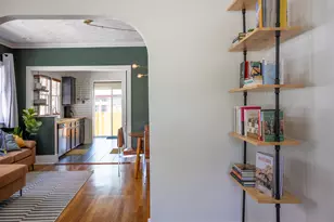 1950 Lafayette Ave NE, Grand Rapids, MI 49505 - Photo 9