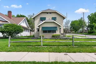 802 Oakridge Dr, Jackson, MI 49203 - Photo 3