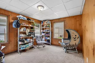 802 Oakridge Dr, Jackson, MI 49203 - Photo 29