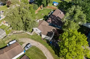 1008 Beachland Blvd, Waterford, MI 48328 - Photo 33