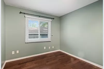 1008 Beachland Boulevard, Waterford, MI 48328 - Photo 19