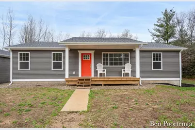 18351 W Hc-Edmore Road, Howard City, MI 49329 - Photo 3