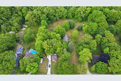 8580 N Riverview Drive, Kalamazoo, MI 49004 - Photo 19