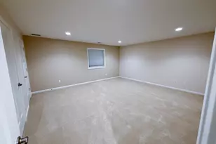 1108 Gardner Pond Ln, Vicksburg, MI 49097 - Photo 17