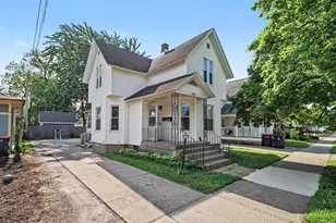 349 Maple Ave, Holland, MI 49423 - Photo 1