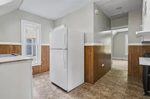 349 Maple Ave, Holland, MI 49423 - Photo 5