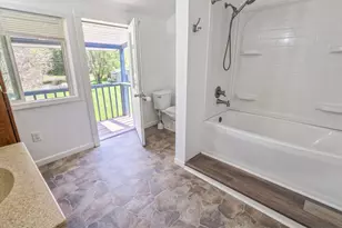 7351 Marsh Rd, Marine, MI 48039 - Photo 9