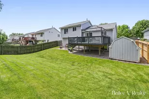 1660 Simmons Ave NE, Grand Rapids, MI 49505 - Photo 31