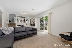 1660 Simmons Ave NE, Grand Rapids, MI 49505 - Photo 13