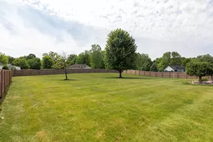 47679 Woodfield Cir, Mattawan, MI 49071 - Photo 49