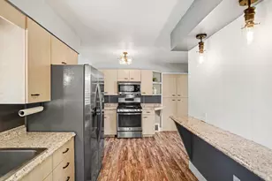 1831 Diamond Ave NE, Grand Rapids, MI 49505 - Photo 13