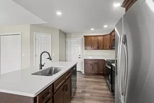 124 Jeremy St, Constantine, MI 49042 - Photo 9