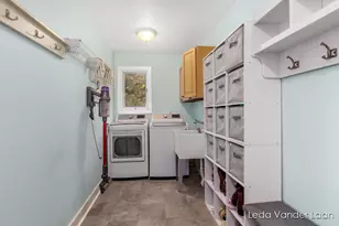 7250 Loma Linda Dr NE, Rockford, MI 49341 - Photo 17