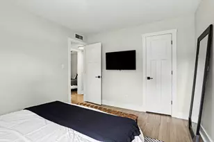 823 W Merchant St, New Buffalo, MI 49117 - Photo 13