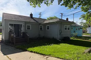 22415 Wilmot Ave, Eastpointe, MI 48021 - Photo 5