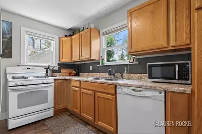 136 Meerse Street SE, Grand Rapids, MI 49507 - Photo 9
