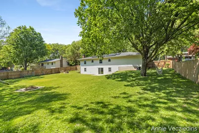 4696 Shank Street NE, Rockford, MI 49341 - Photo 5