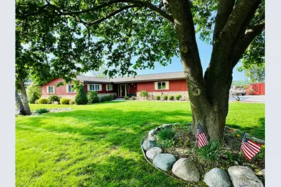 4554 Crescent Beach Road, Onekama, MI 49675 - Photo 19