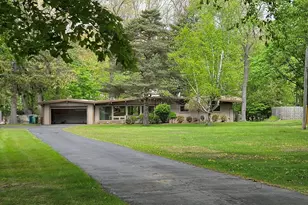 32619 Greenland Ct, Livonia, MI 48154 - Photo 21