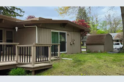 32619 Greenland Court, Livonia, MI 48154 - Photo 3