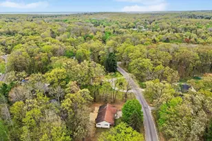 306 Silverhill Dr, Houghton Lake, MI 48629 - Photo 41