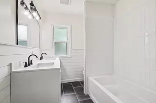 4428 Curwood Ave SE, Kentwood, MI 49508 - Photo 9