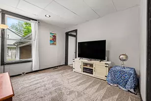 411 Curtis St NE, Grand Rapids, MI 49505 - Photo 21