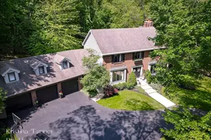 1585 Tammarron Ave SE, Grand Rapids, MI 49546 - Photo 5