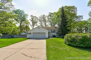 94 Elwood Ct, Holland, MI 49424 - Photo 1