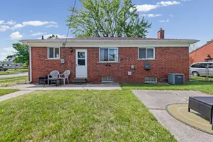 26912 W Davison, Bedford, MI 48239 - Photo 23