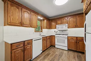 4102 Meadowfield St, Hudsonville, MI 49426 - Photo 11